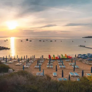 https://konnos-bay-gardens.protaras-cy-hotels.com