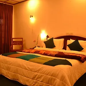 https://hotel-silver-falls.kandyhotelsnow.com