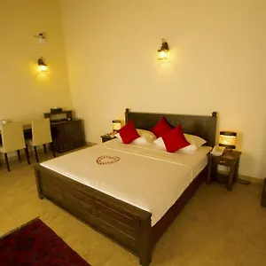 Ellen\u2019s Place Colombo